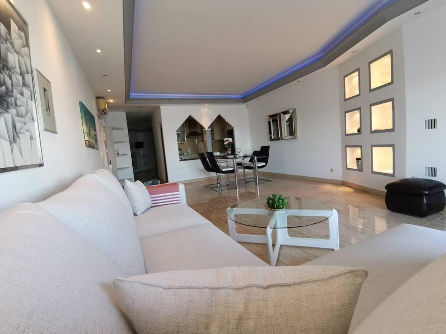 Sea Front In Puerto Banus Apartment